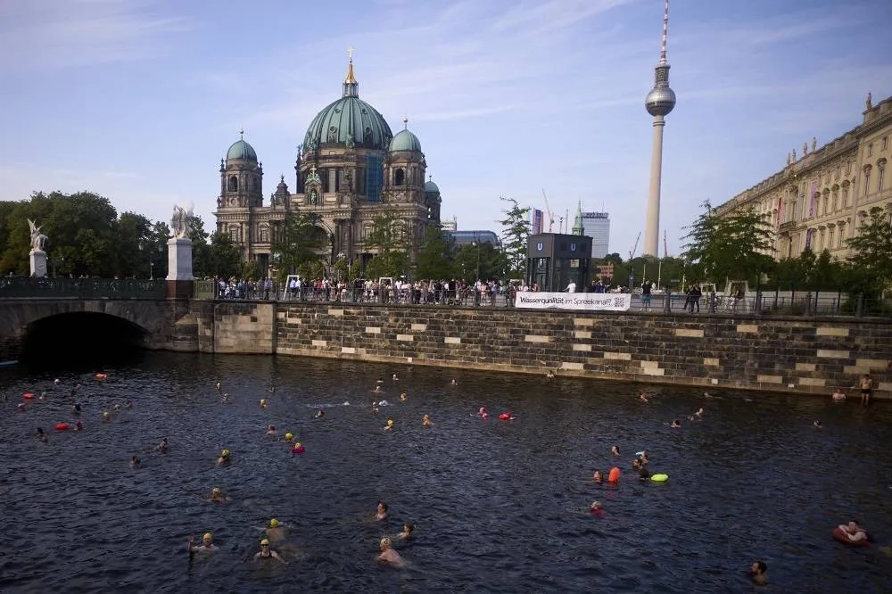 Berliners Jump into the Spree River to Show It's Clean Enough for Swimming