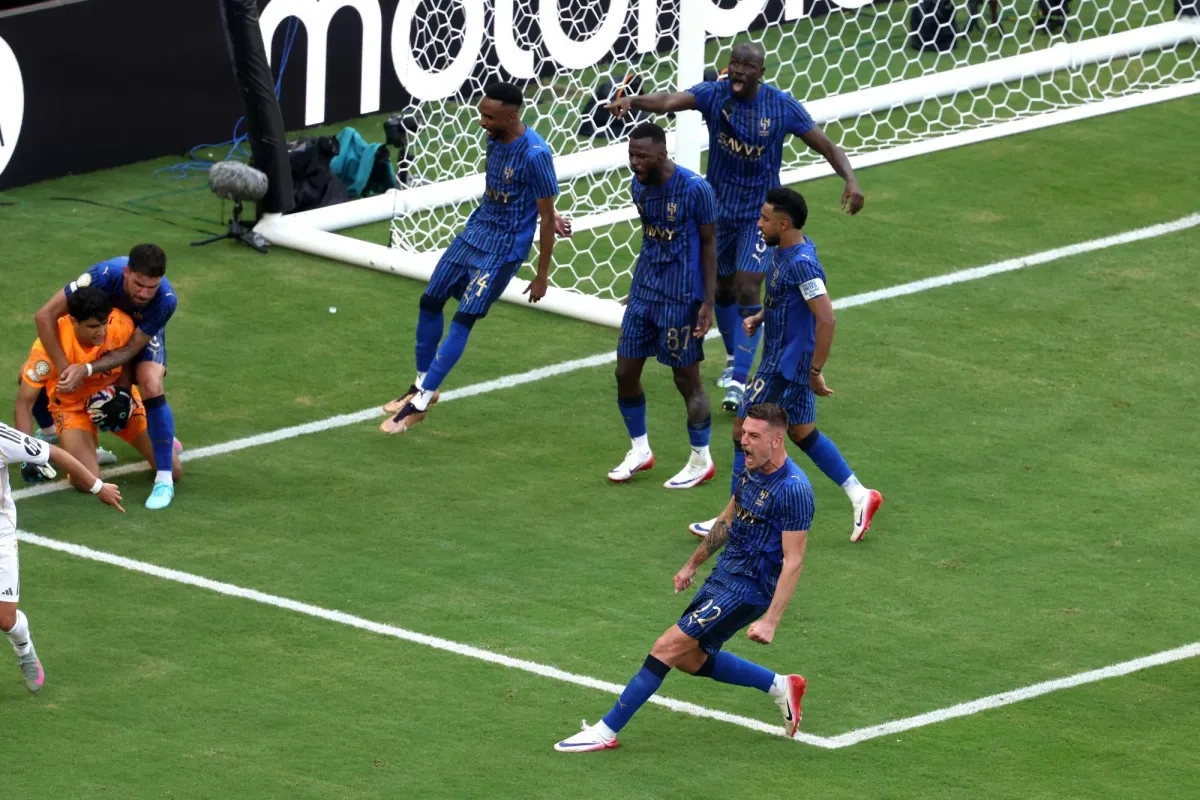 الهلال نجم الافتتاح العربي في مونديال الأندية… والأهلي المصري «مقنع»