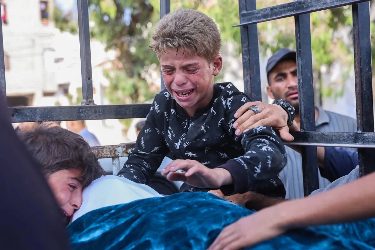 استعادة جثث الرهائن... هل تُعقّد الوصول إلى اتفاق هدنة في غزة؟