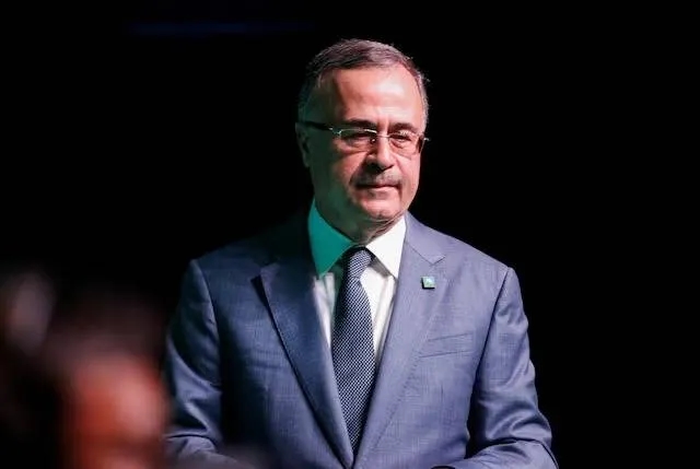 رئيس «أرامكو»: نعمل على مشاريع لتطوير منصات الذكاء الاصطناعي