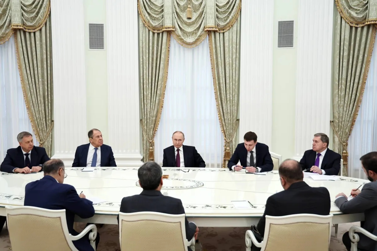 Kremlin Rejects Charge It Did Little to Help Iran