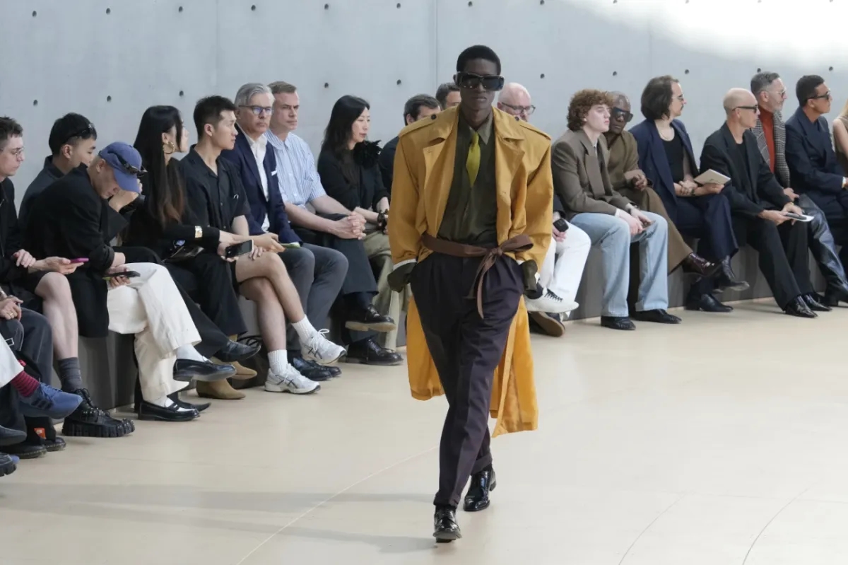 Saint Laurent Opens Paris Fashion Week at Pinault's Art Palace with Show of Force