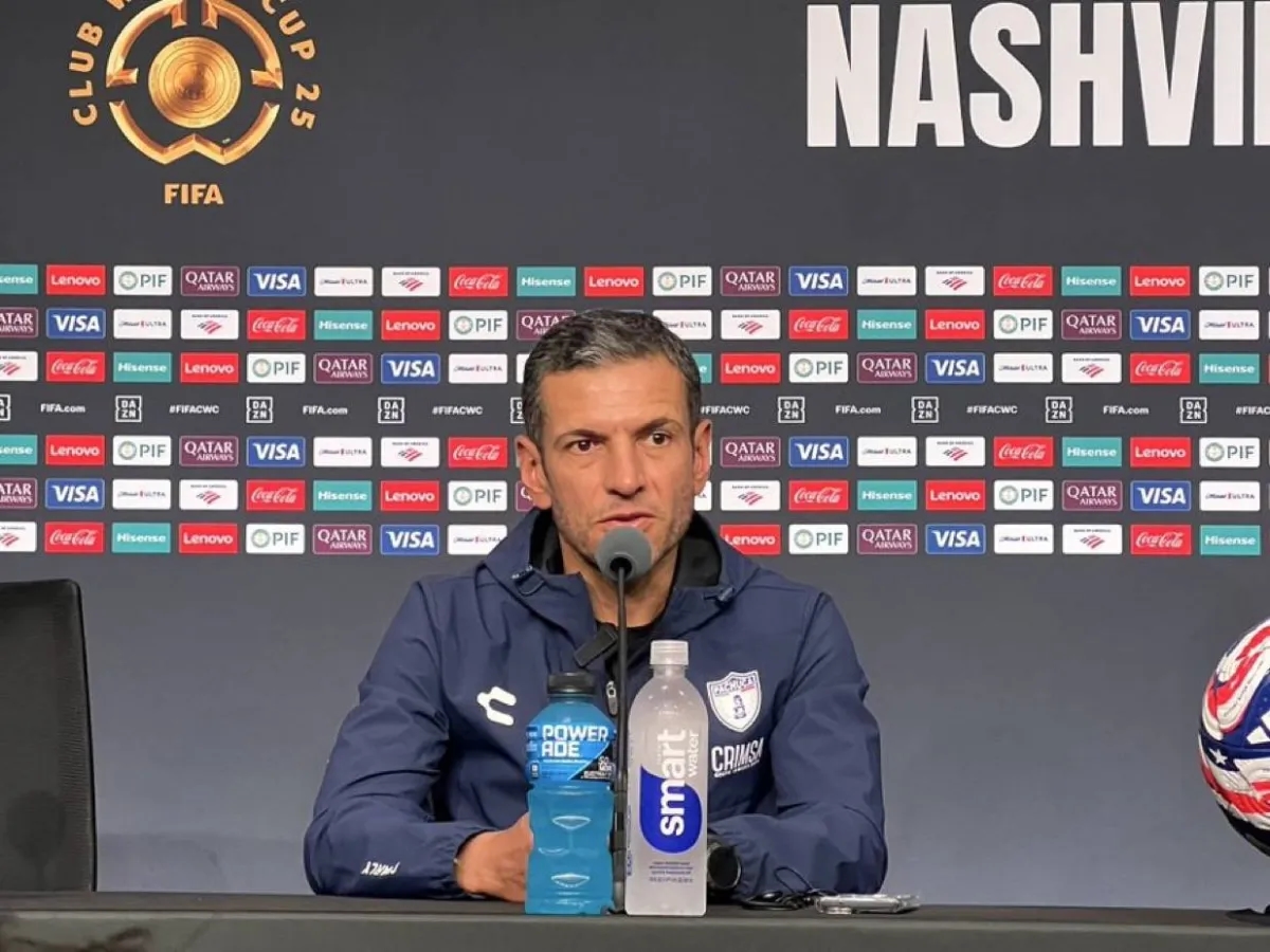 مدرب باتشوكا: الهلال الأفضل في المجموعة… نسعى للفوز