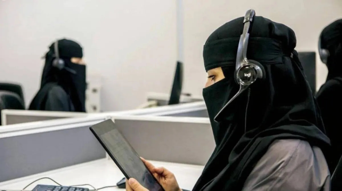 السعوديات يقُدْنَ المملكة لأدنى معدل تاريخي للبطالة