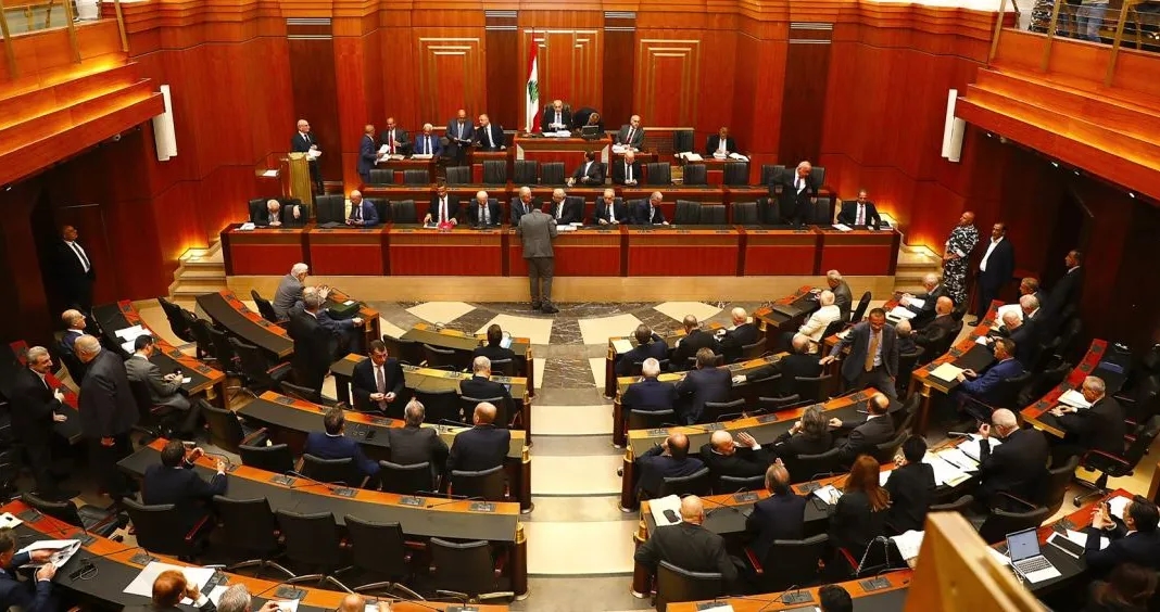اقتراع المغتربين يثير شقاقاً في البرلمان اللبناني