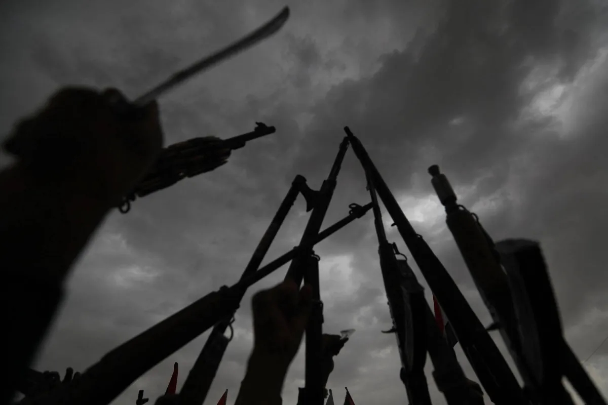 Israel Attacks Houthi Targets in Yemeni Ports, Power Plant