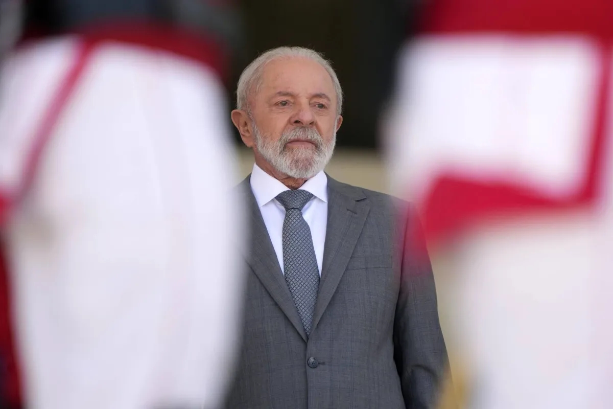 لولا: البرازيل قد «تردّ بالمثل» على رسوم ترمب الجمركية