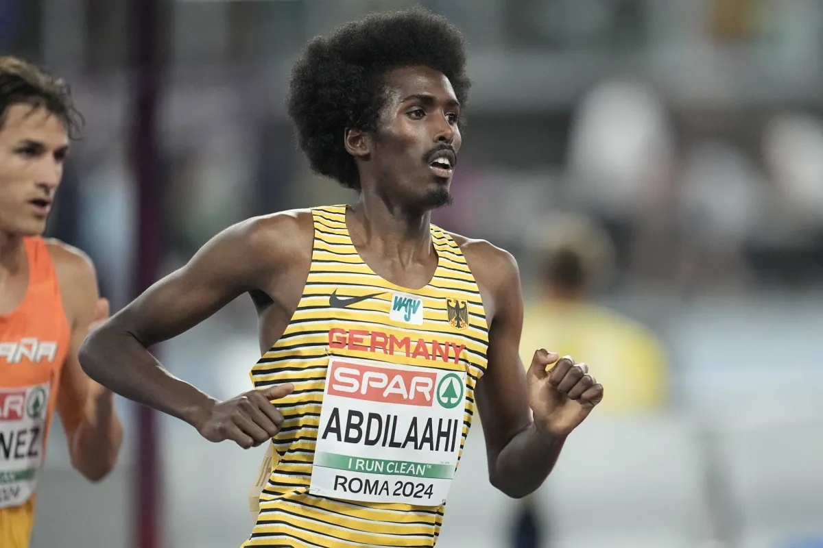 العداء محمد عبد الله يحطم الرقم القياسي الألماني في سباق 5 آلاف متر