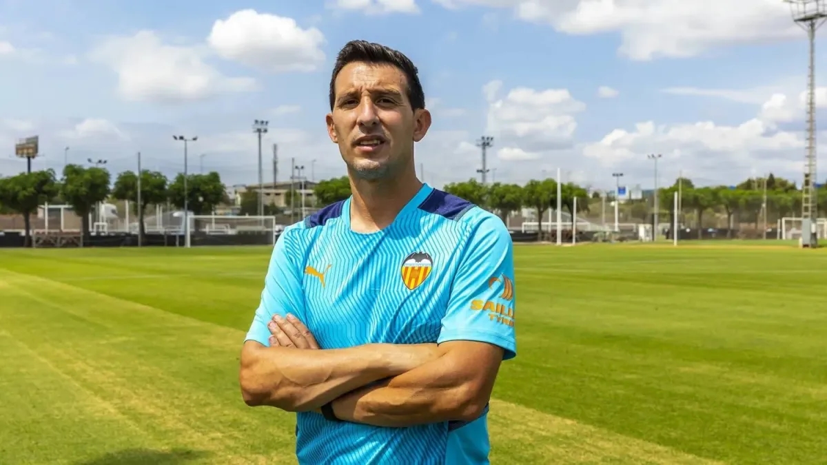 الإسباني بيريز مدرباً لسيدات الاتحاد