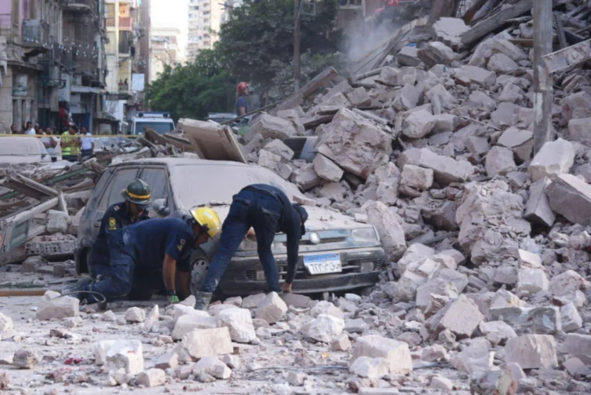 مصر: وفاة شخص وإصابة 5 آخرين في انهيار عقار سكني بالإسكندرية