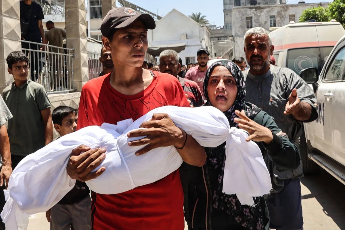 إسرائيل تكرّس مجازرها بقتل أطفال عطشى