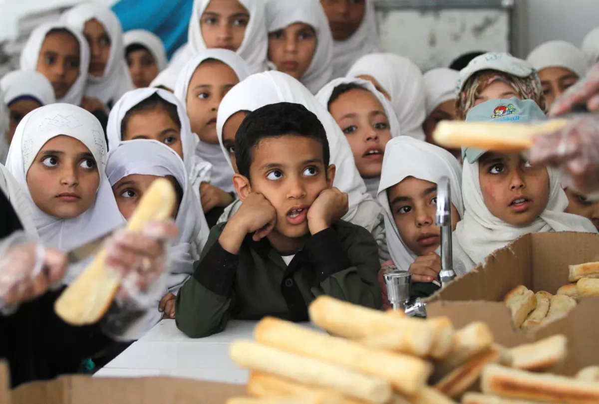 مواجهة بين المعلمين والحكومة اليمنية تسبق العام الدراسي