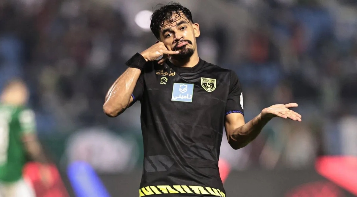 الناصر والخيبري يتنافسان على «الظهير الأيسر» في النصر