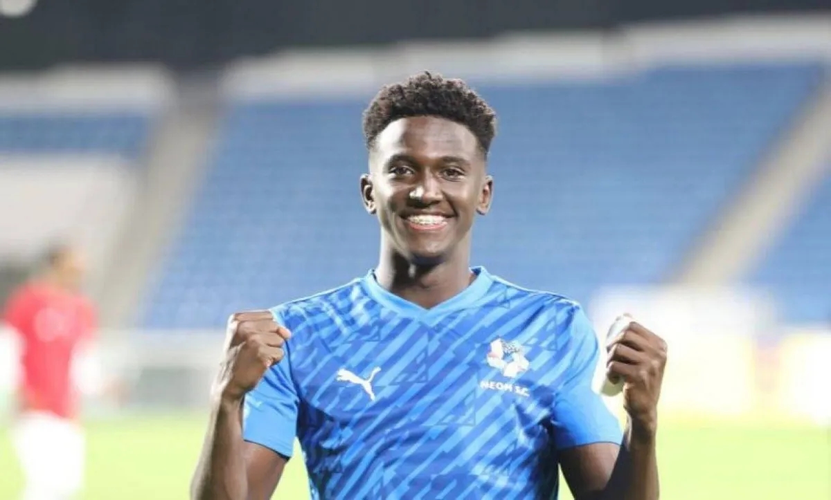مهند آل سعد من نيوم إلى لوزان السويسري