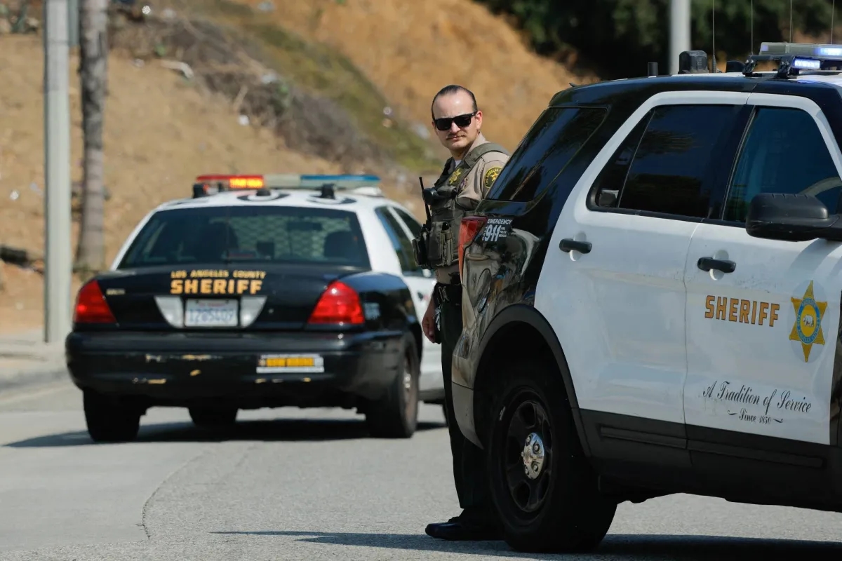Blast at Los Angeles Sheriff's Facility Leaves 3 Dead