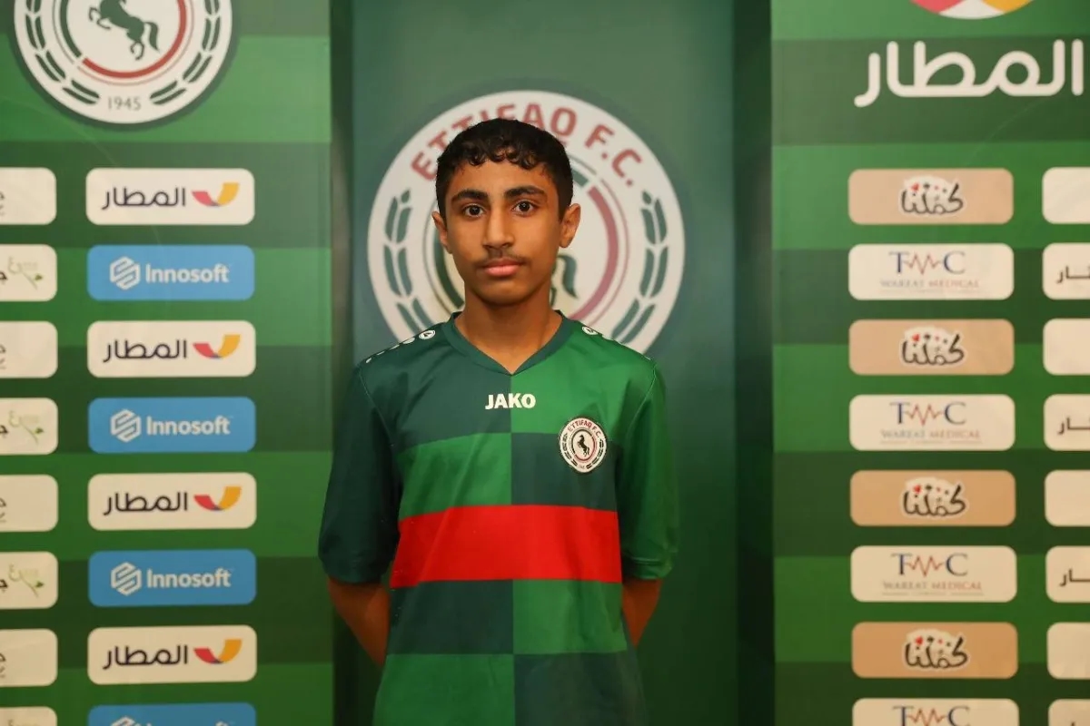 نيوم يعزز صفوفه بلاعب شباب الاتفاق نواف الجناحي