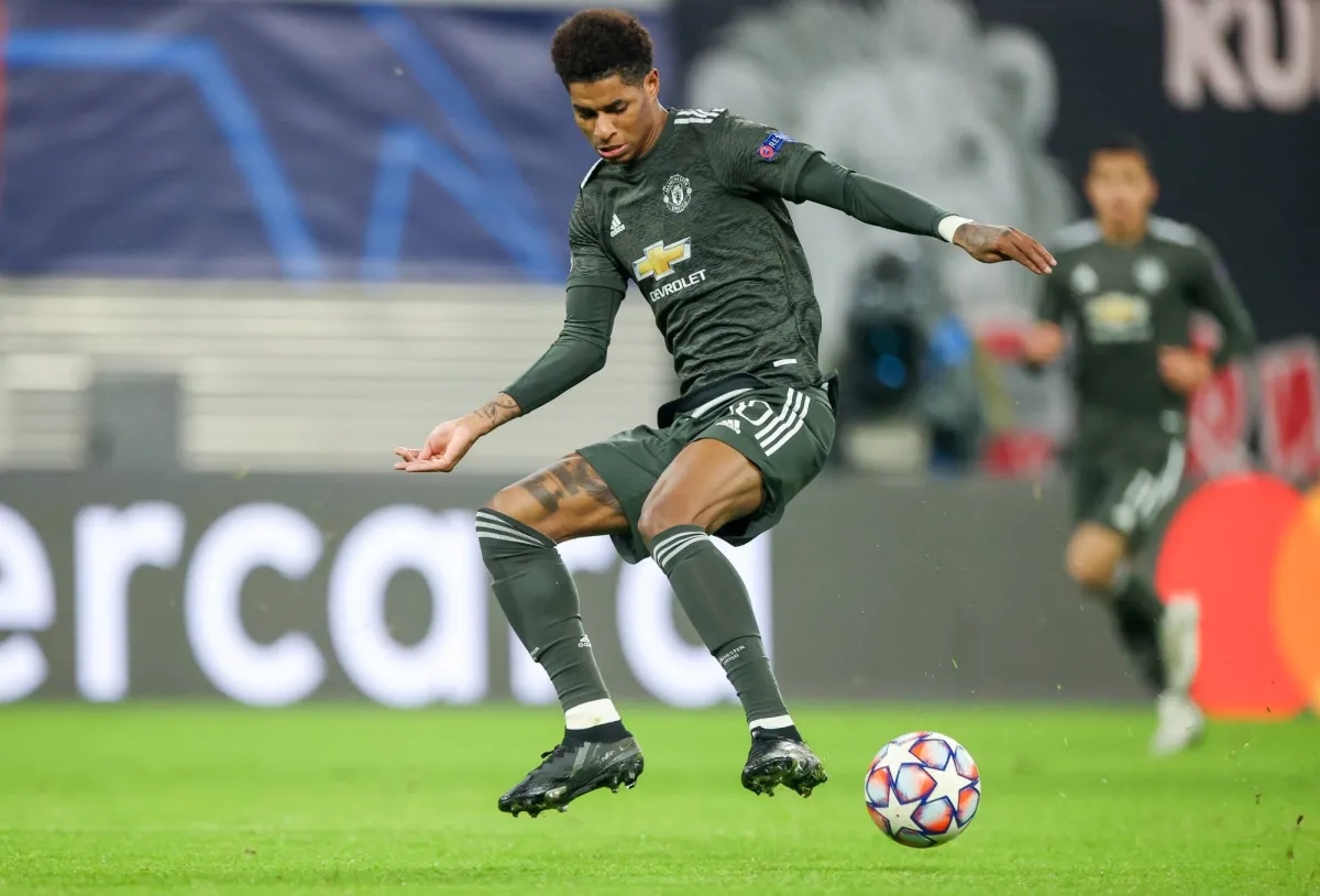 برشلونة يقترب من التعاقد مع ماركوس راشفورد