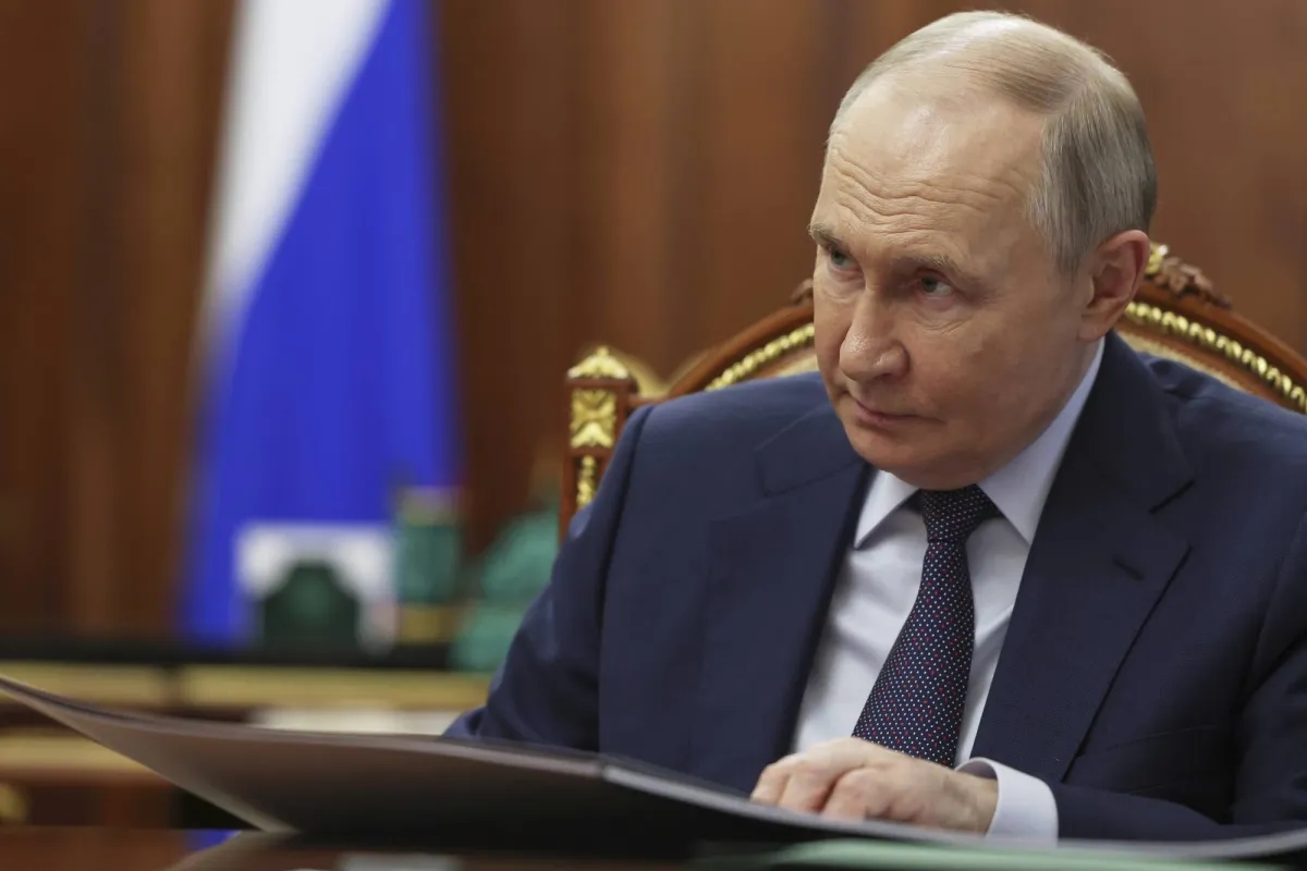 Kremlin Says Putin is Ready to Discuss Peace in Ukraine but Wants to Achieve Goals