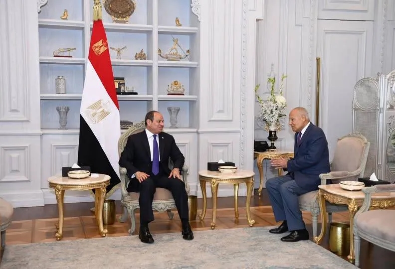 مصر و«الجامعة العربية» تبحثان جهود وقف إطلاق النار في غزة