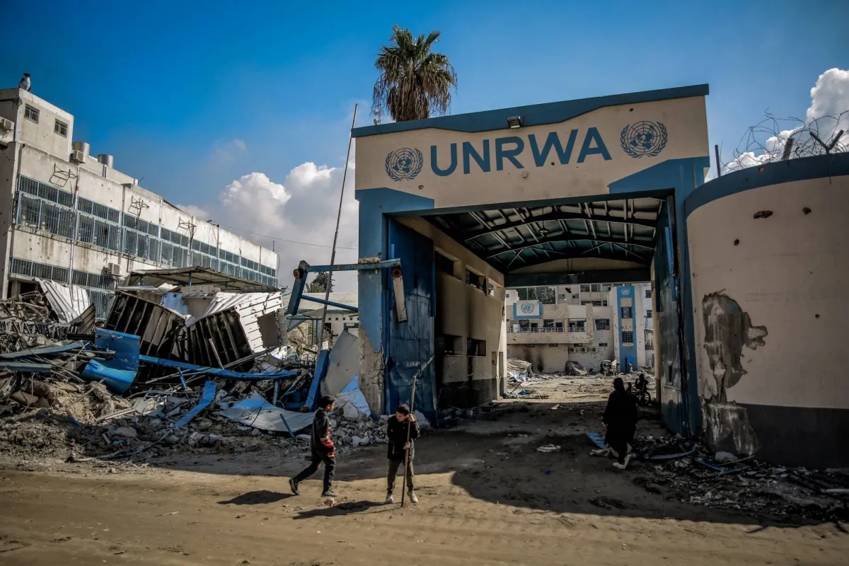 UNRWA: UN Palestinian Refugee Agency Staff, Doctors Fainting from Hunger in Gaza