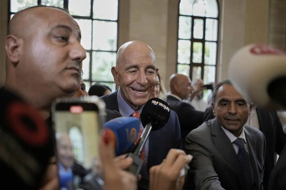 Barrack Assures Lebanon that the US Won't Abandon it