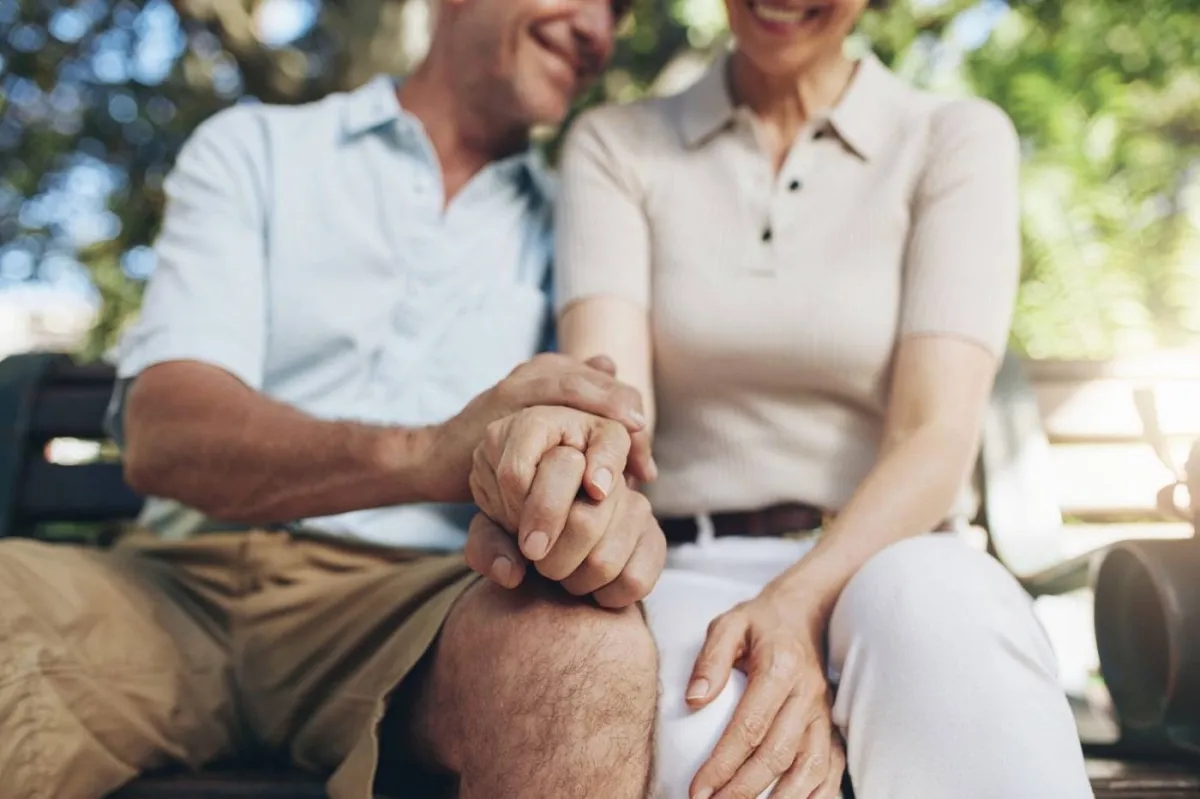كيف تؤثر رائحة الجسد على الانجذاب بين الرجل والمرأة؟