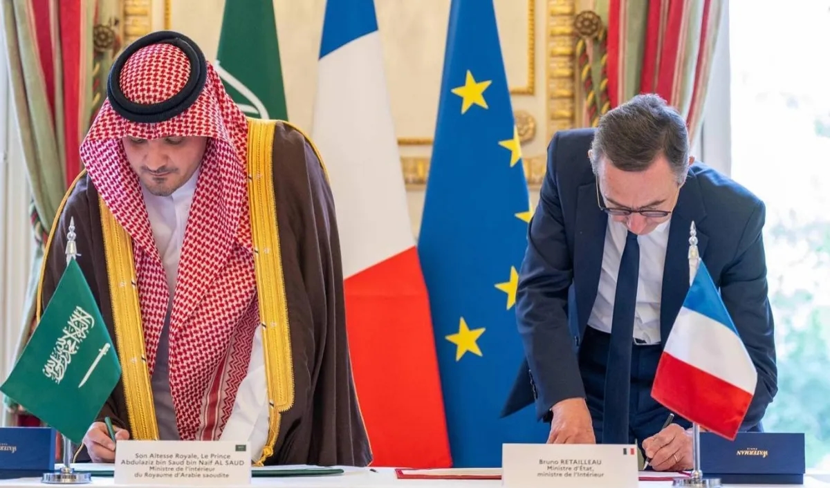 السعودية وفرنسا تعززان التعاون الأمني بـ«وثيقة تنفيذية»