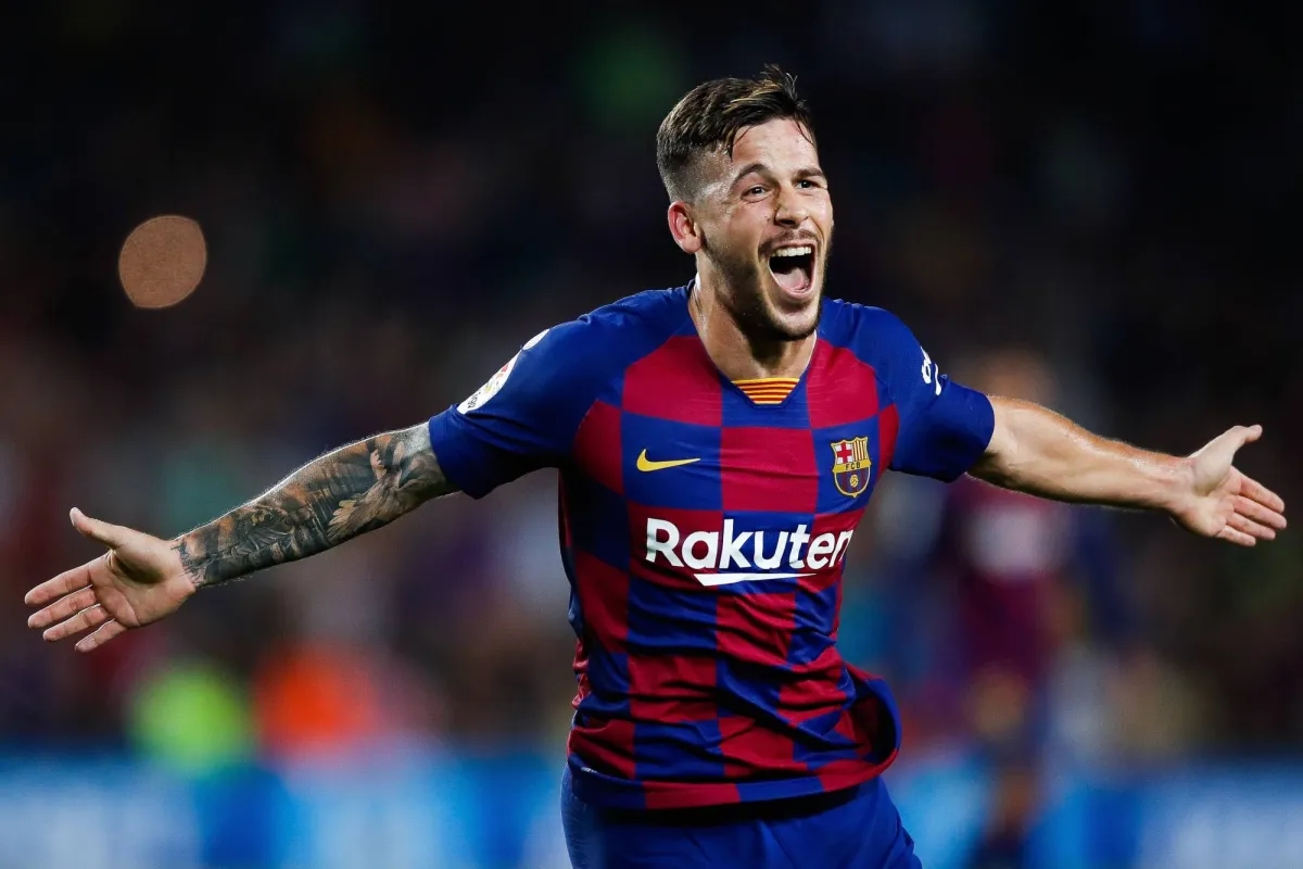 عضّة كلب تغيب بيريز لاعب برشلونة السابق عن مباريات سالونيكا اليوناني