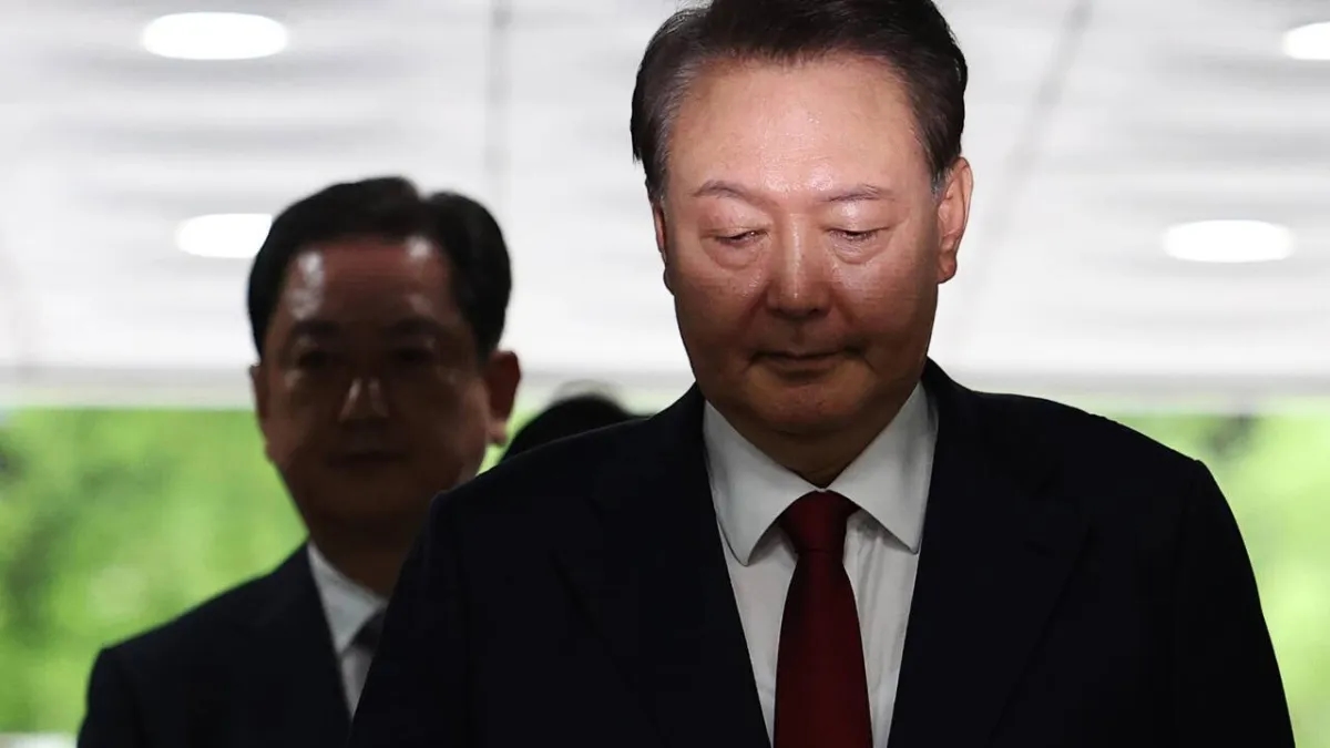 South Korea's Yoon Resists Questioning by Lying in Underwear