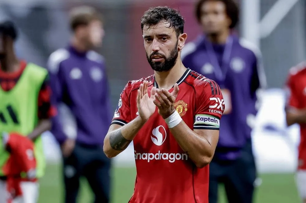 Fernandes Critical of ‘Lazy' Manchester United in Pre-Season Draw with Everton