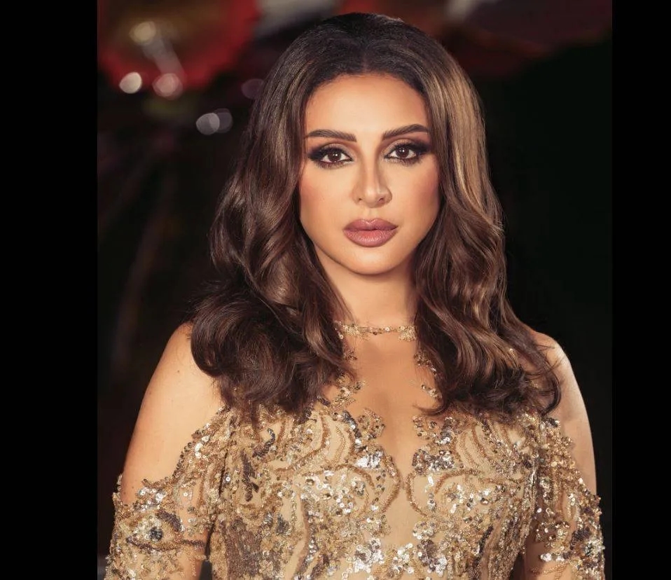 مصريون يتعاطفون مع أنغام بسبب «آلام المرض»