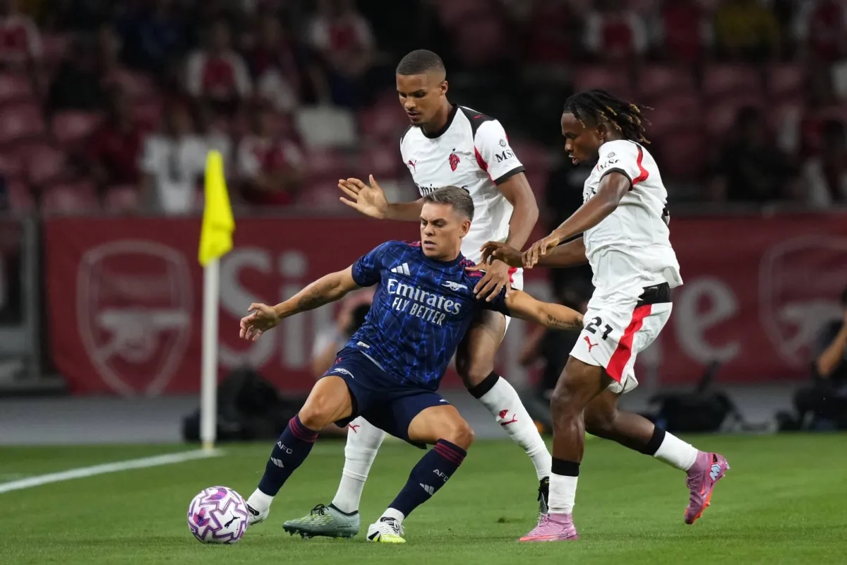 نجوم في الدوري الإنجليزي عليهم الرحيل هذا الصيف