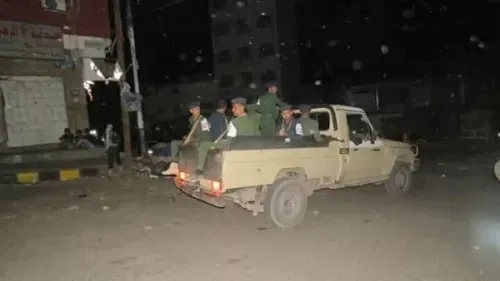 قضاة يمنيون يضربون إثر اعتداء عسكري على مجمع للمحاكم