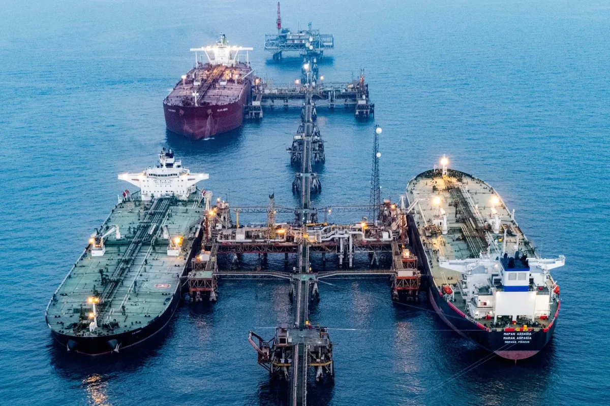 بغداد تتبرأ من تهريب نفط طهران بعد عقوبات أميركية