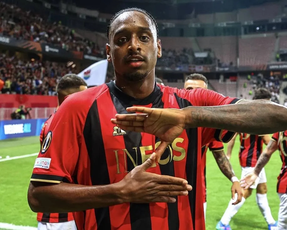 الشباب يتوصل لاتفاق لضم لاعب نيس بابلو روزاريو