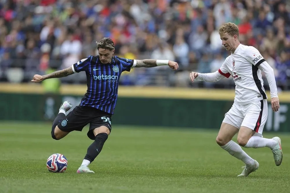 Atalanta Signs Poland Wing-Back Nicola Zalewski After Short Stay at Inter Milan