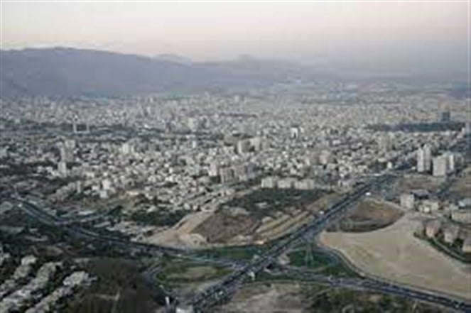 مسؤول إيراني رفيع ينجو من ضربة إسرائيلية