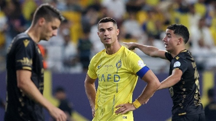 بثلاثية مثيرة.. الاتحاد يقلب الطاولة على النصر السعودي
