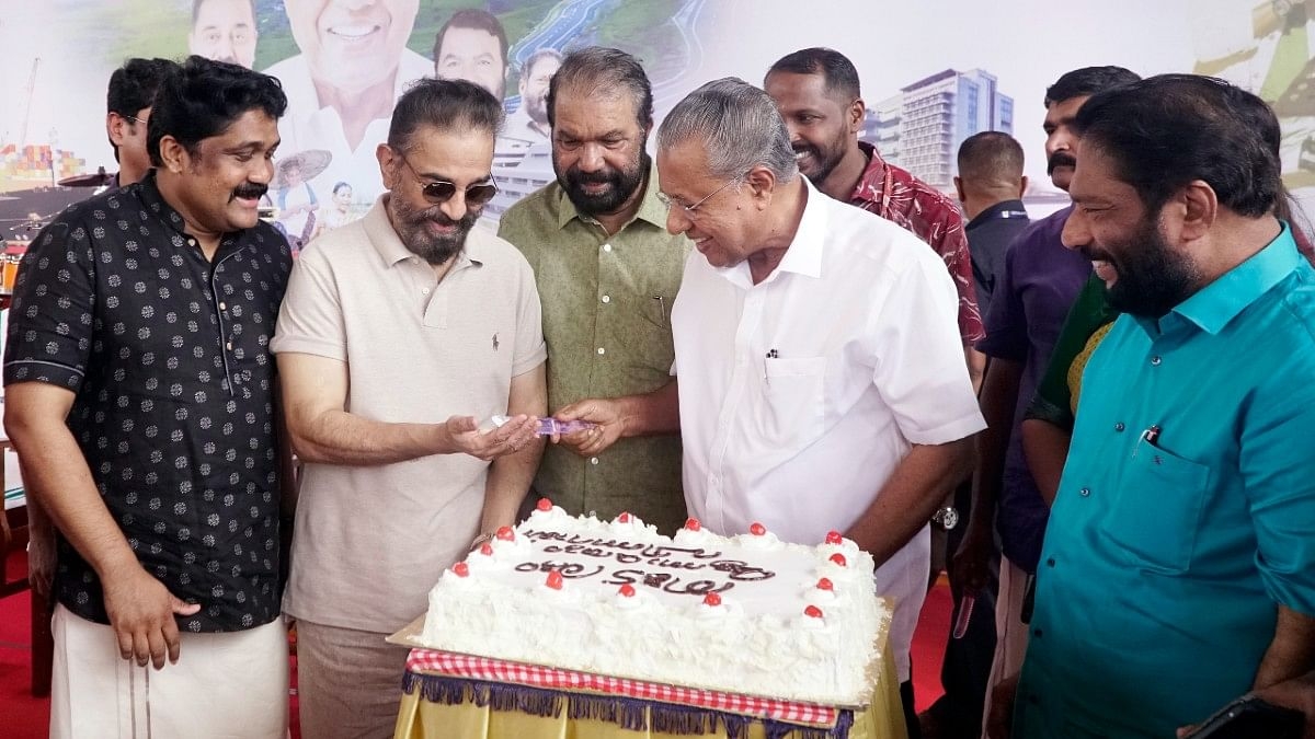 Kamal Haasan, Pinarayi Vijayan's growing camaraderie on display ahead of crucial Kerala polls