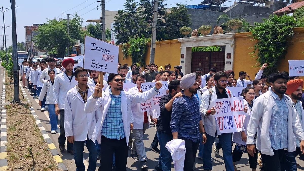 Discontent brewing since 2020, Punjab MBBS students protest Rs 5 lakh fee hike in 5 yrs, stagnant stipend