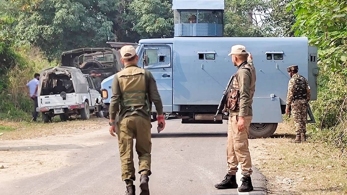 Operation Akhal continues for third day in J&K's Kulgam