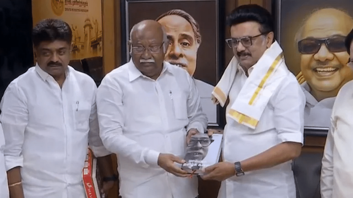 AIADMK's Muslim face Anwhar Raajhaa joins DMK, says his former party is ‘now in hands of the BJP'
