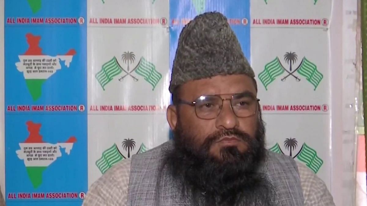 Who is Maulana Sajid Rashidi, slapped by SP workers over inappropriate remark on Dimple Yadav
