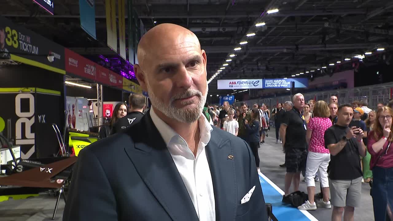 Backstage at London E-Prix: Jeff Dodds Gets Candid After Round 15!