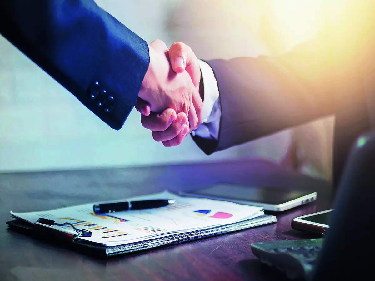 Government takes first step to overhaul recruitment body