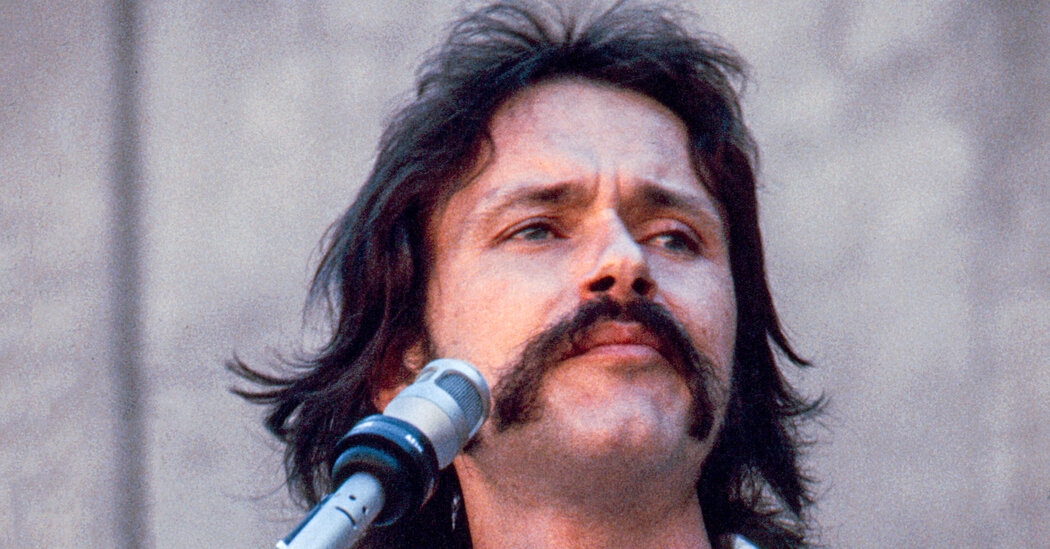 Jesse Colin Young, Singer Who Urged Us to ‘Get Together,' Dies at 83