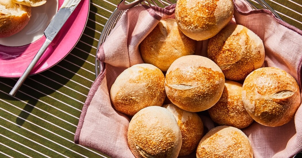 I Can't Stop Thinking About These Dinner Rolls