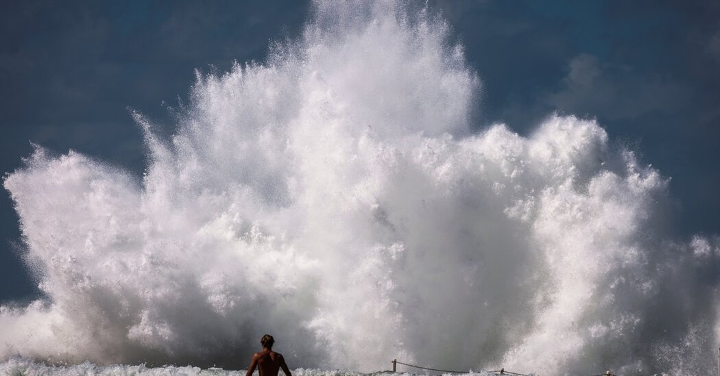 6 Killed as Giant Waves Batter Australia