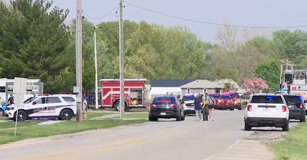 4 Killed in Car Crash in Illinois After-School Center