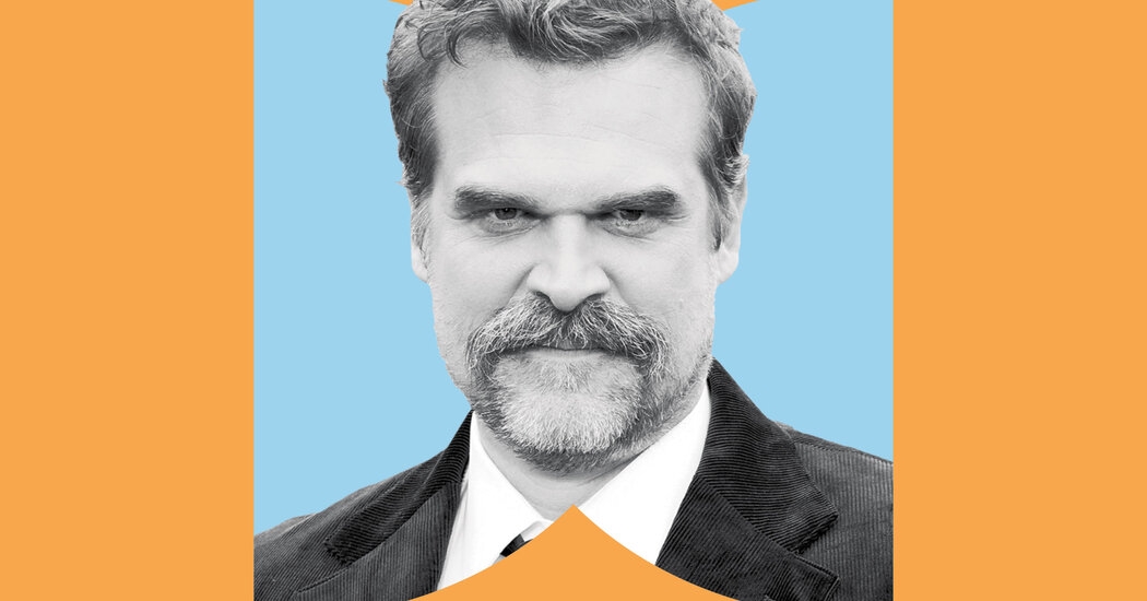 David Harbour Is Conflicted About Becoming a Morning Person